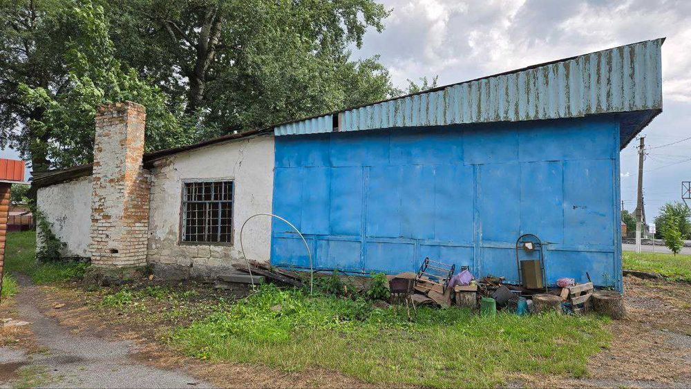 Приміщення в Черепашинцях центр