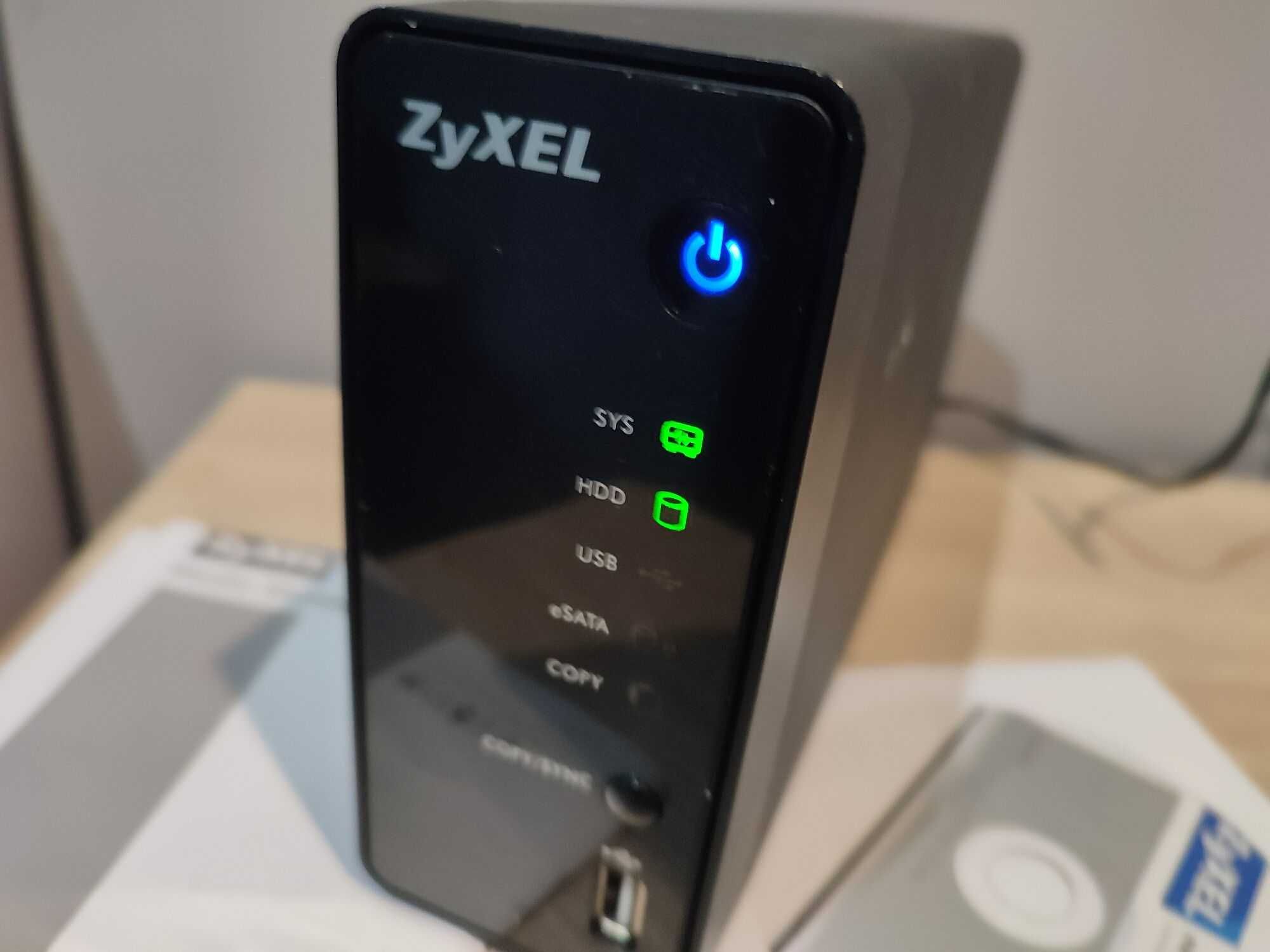 Obudowa dysku sieciowego Zyxel NSA310  z dyskiem 500GB
