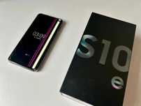 Smartfon Samsung S10e