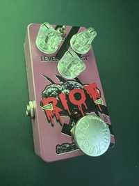 Efekt gitarowy Suhr Riot Distortion - kopia