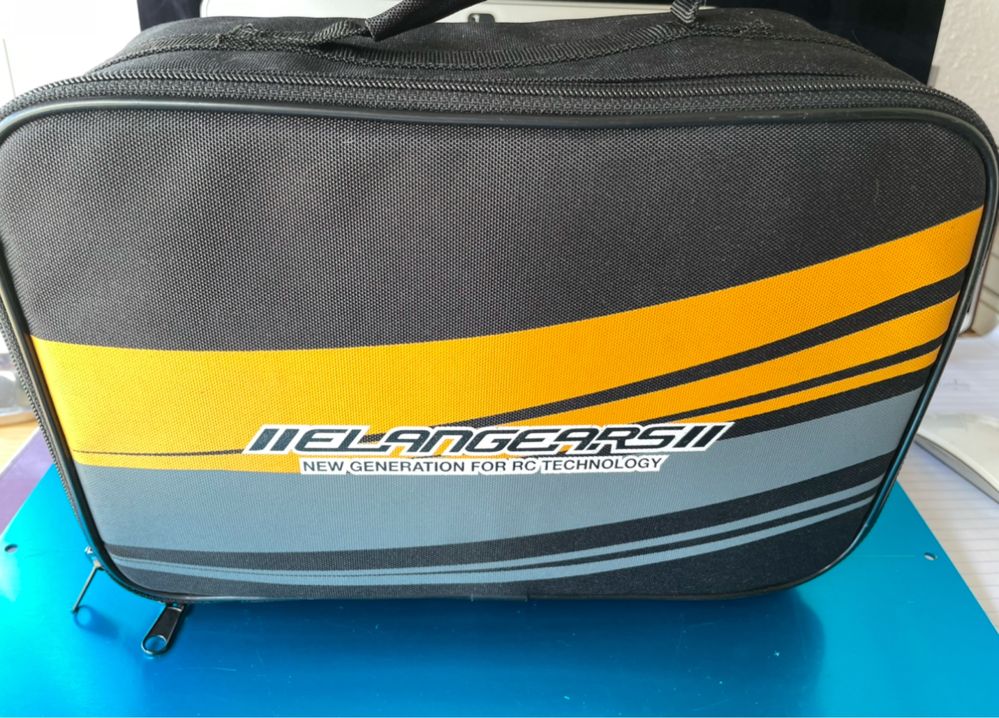 Pro Spec RC - Fonte CRONUS e carregadores ELAN com bolsa - Novo