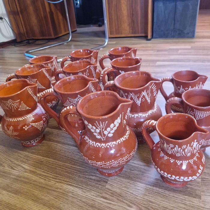 Lote de 13 jarras barro português
