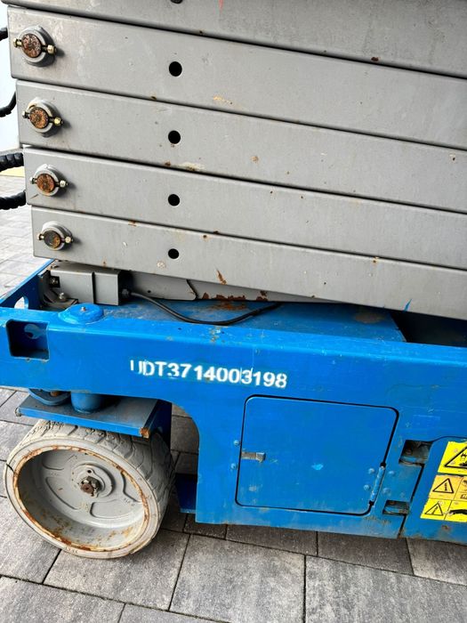 Podnośnik Nożycowy Genie GS-4047, Zwyżka elektryczna, 13,7 m, FV