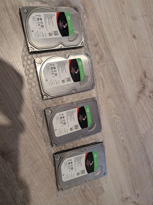 4 x 1Tb Seagate IronWolf 4TB nas serwer