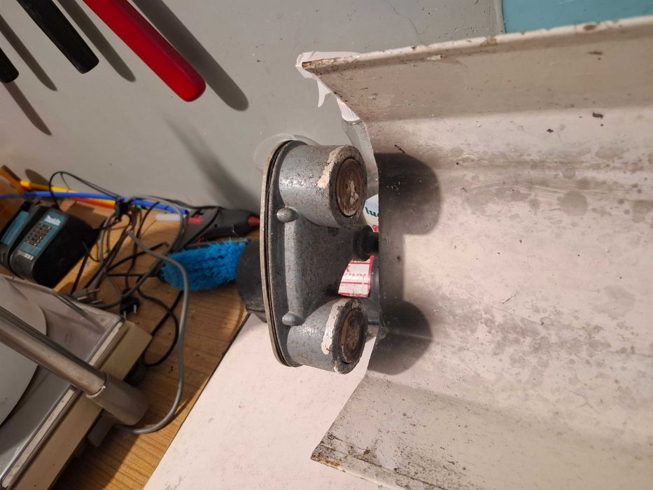 Lampa oprawa na świetlówki LOFT