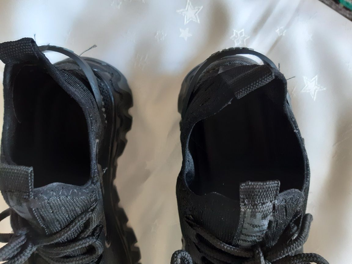 Lekkie buty typu nike