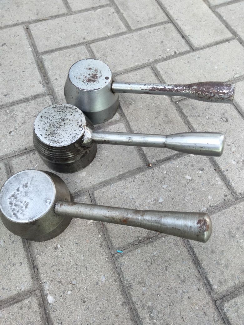 Продам рукоятки на різцетримач ток.станка 16к20.