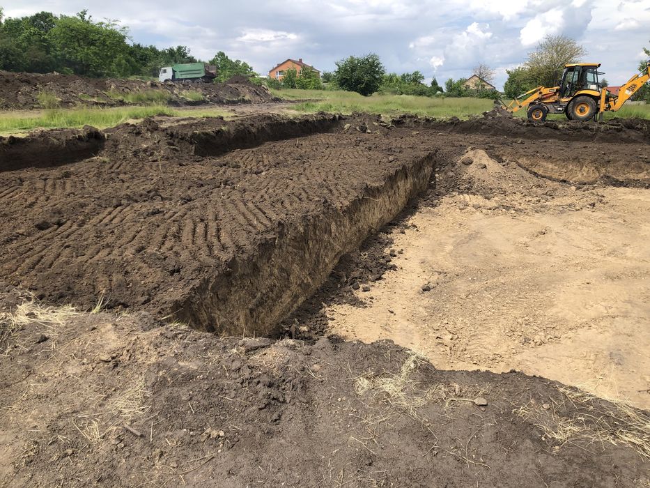 Послуги - оренда екскаватора . Услуги екскавтора jcb 3 cx