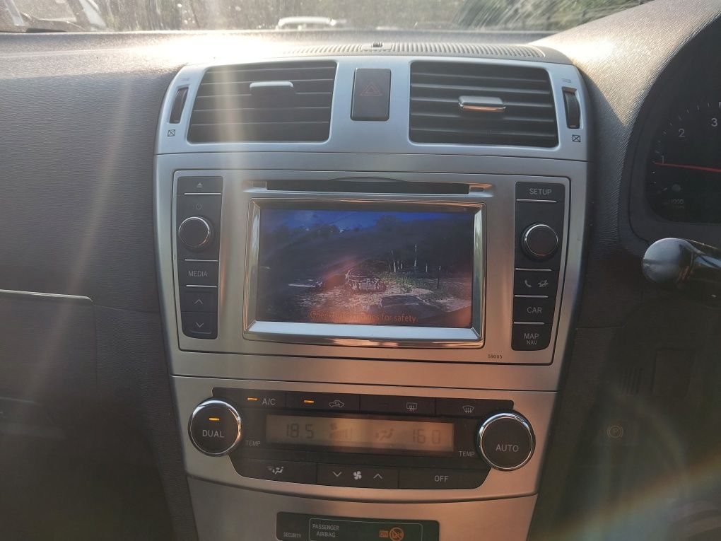 Toyota avensis t27 lift radio nawigacja telewizor gps kamera cofania