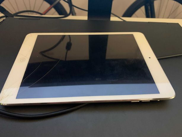 iPad 2 Mini 16gb Branco **Leia a descrição **