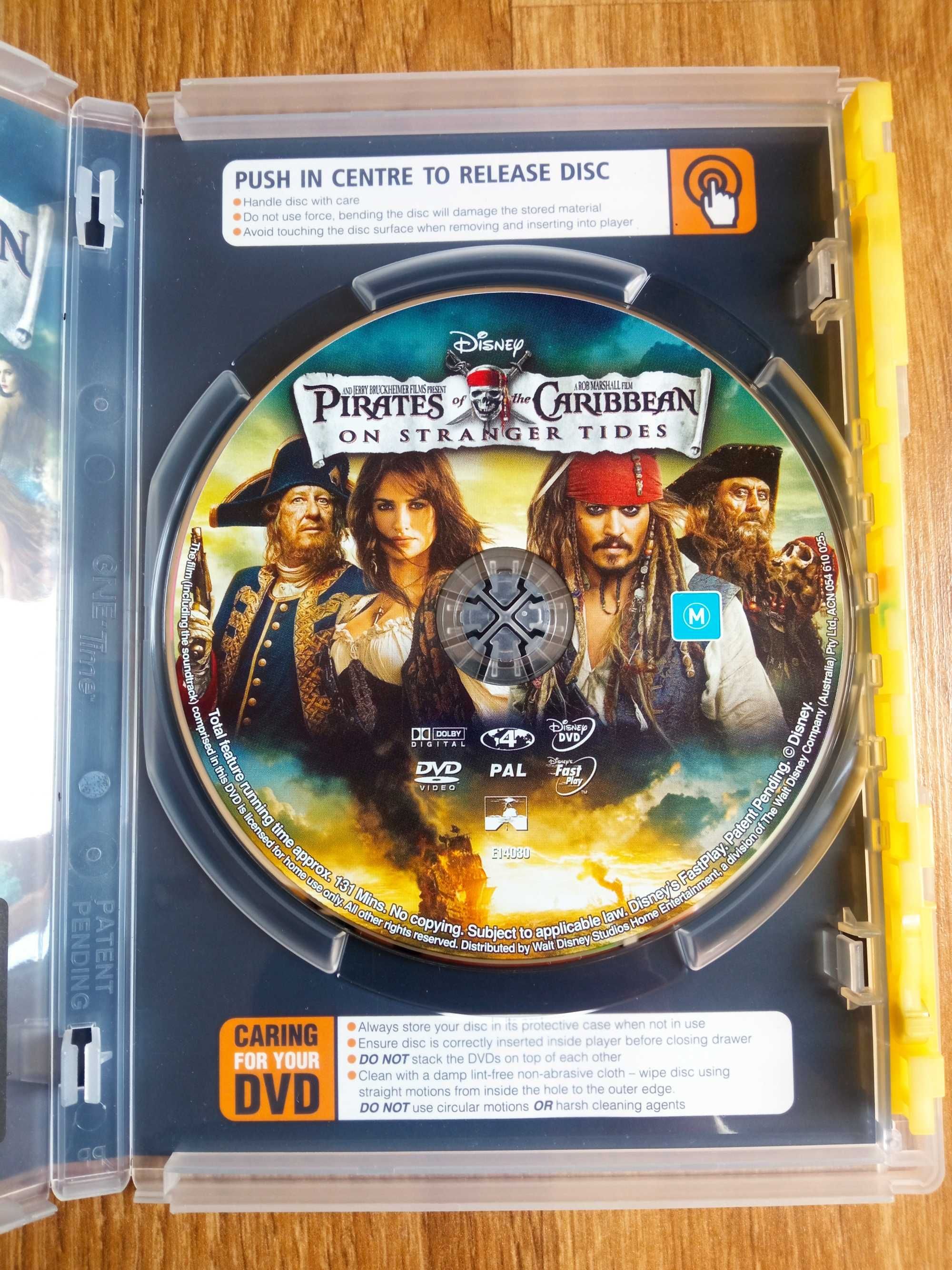 Piraci z Karaibów Na nieznanych wodach po angielsku płyta DVD DIsney