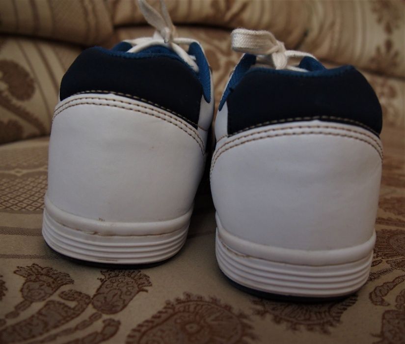 Стильные слипоны на шнурках, кроссовки, туфли Waikiki р. 36 -23,5см