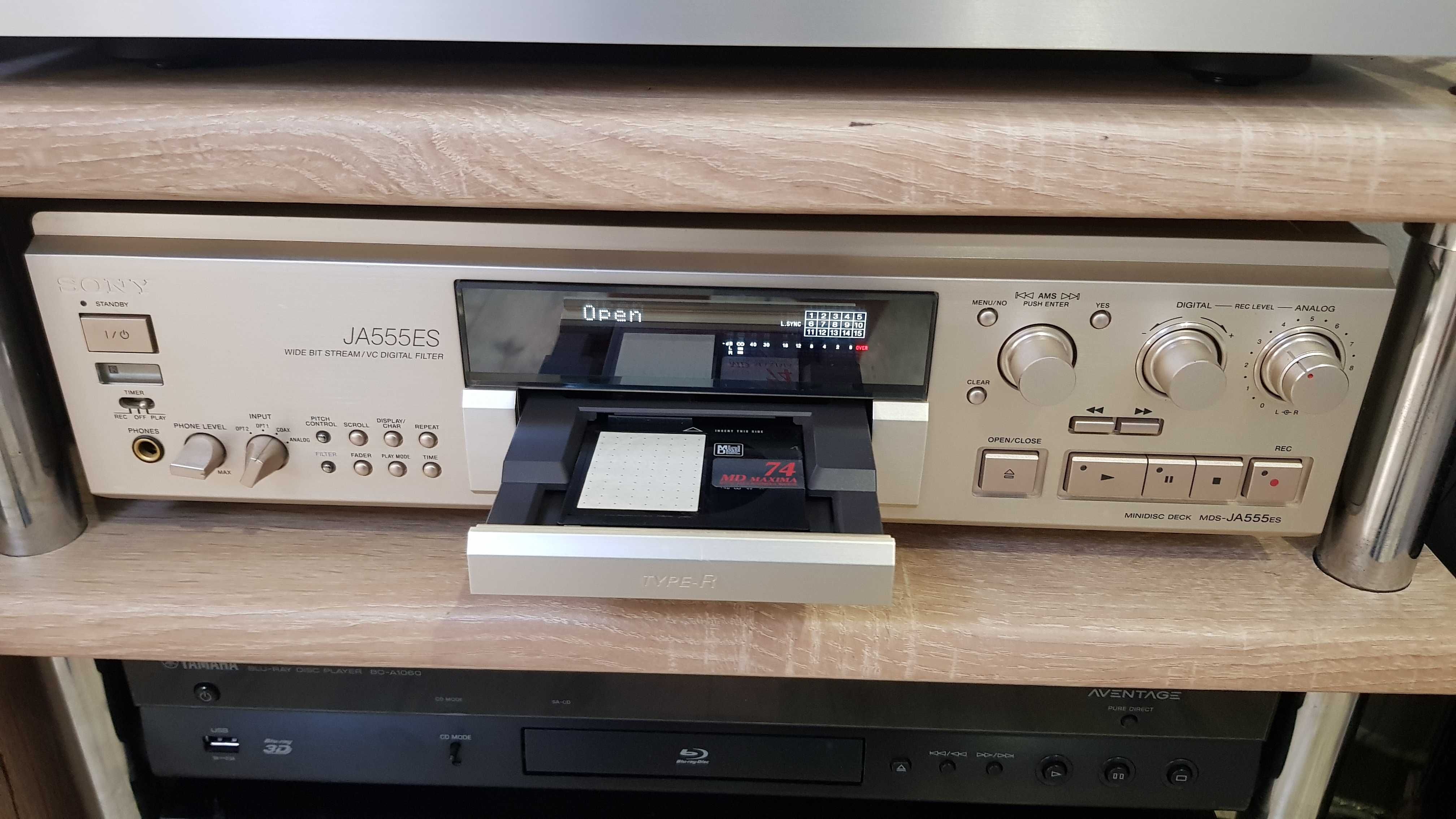 Minidisc SONY MDS- JA 555 ES GOLD najwyższy model z pilotem