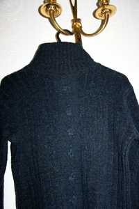 Czarny ciemnoturkusowy ciepły golf sweter S XS