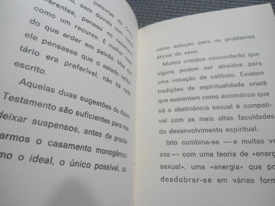 Problemas Éticos do Sexo por Howard Root (1972)