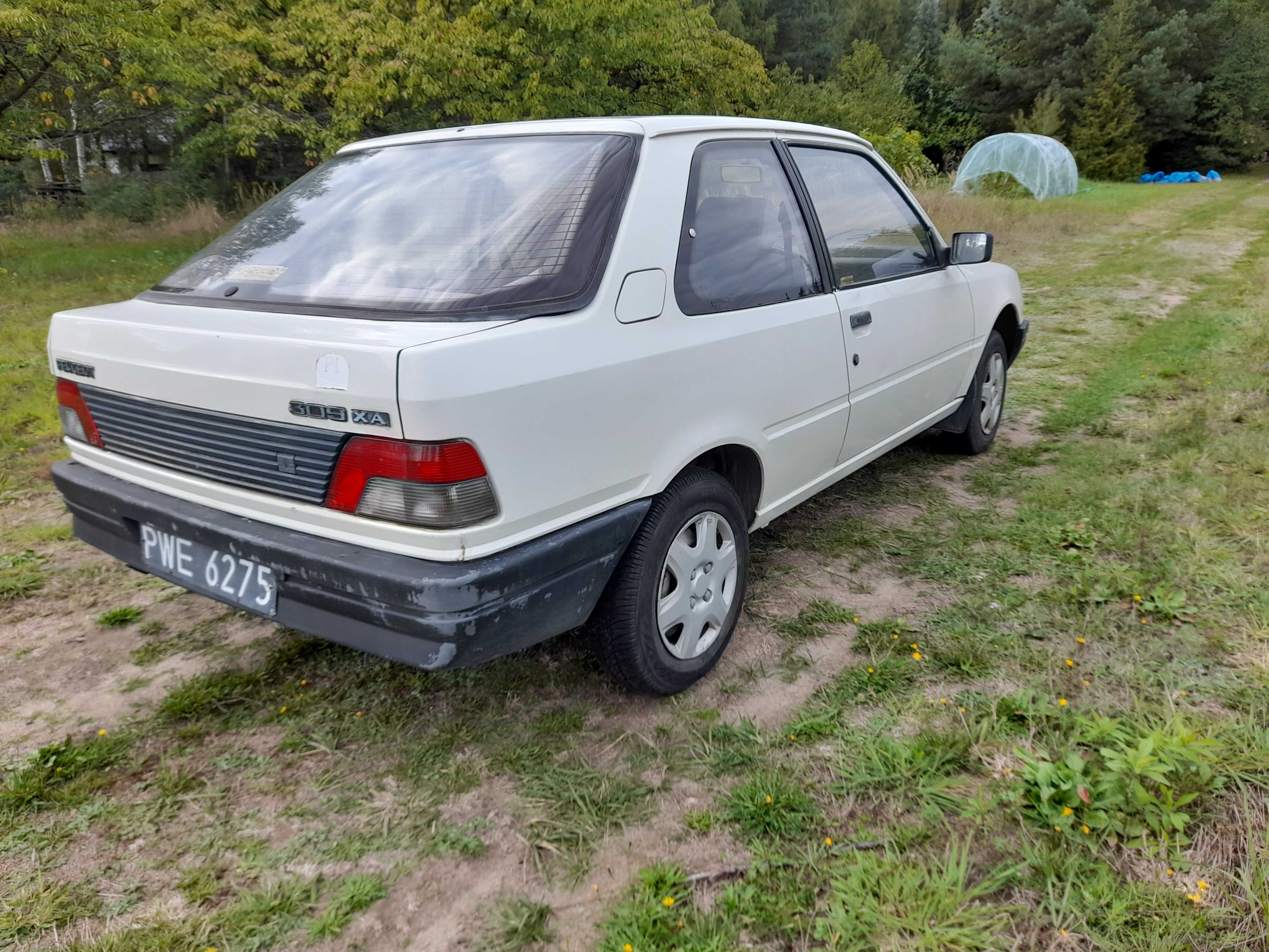 Peugeot 309 rok 1990