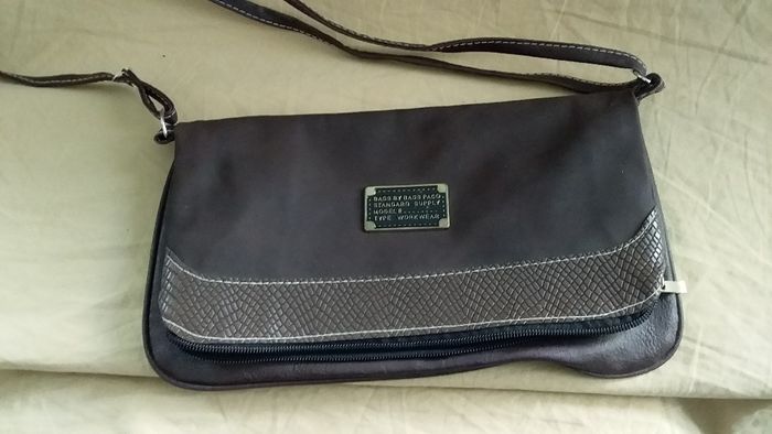 Сумка-клатч жіноча нова-HERBOSA; Bags