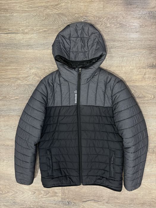 Чоловіча зимова куртка Reebok M, L