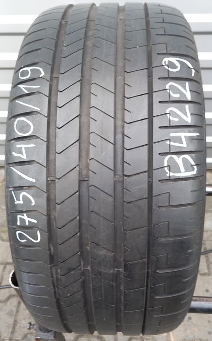 275/40/19 Pirelli P Zero H:BMW MO PZ4 105Y