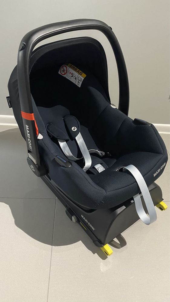 Fotelik Maxi Cosi Cabriofix I-size + baza Cabriofix I-size Isofix