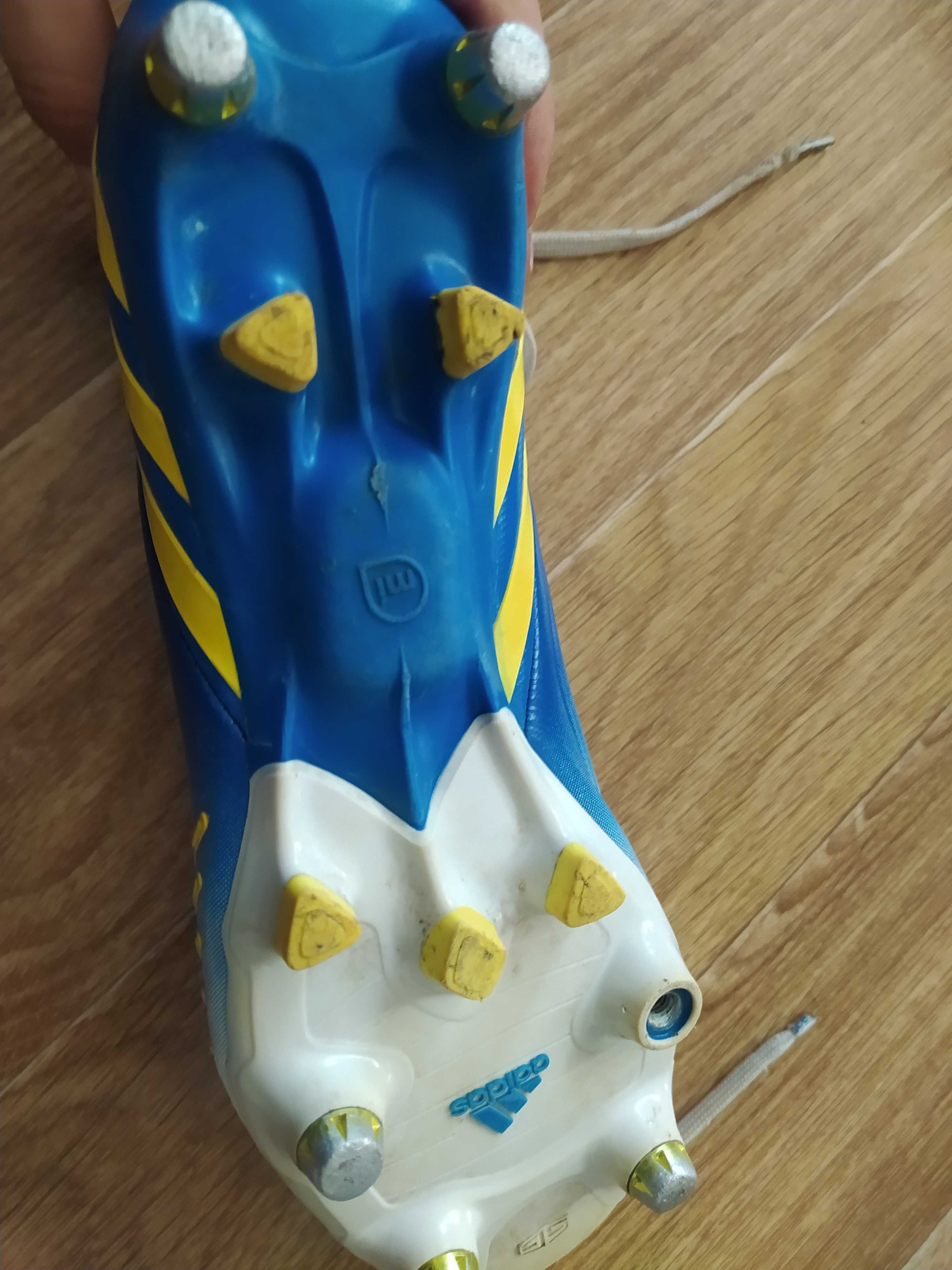 Бутсы Adidas Predator