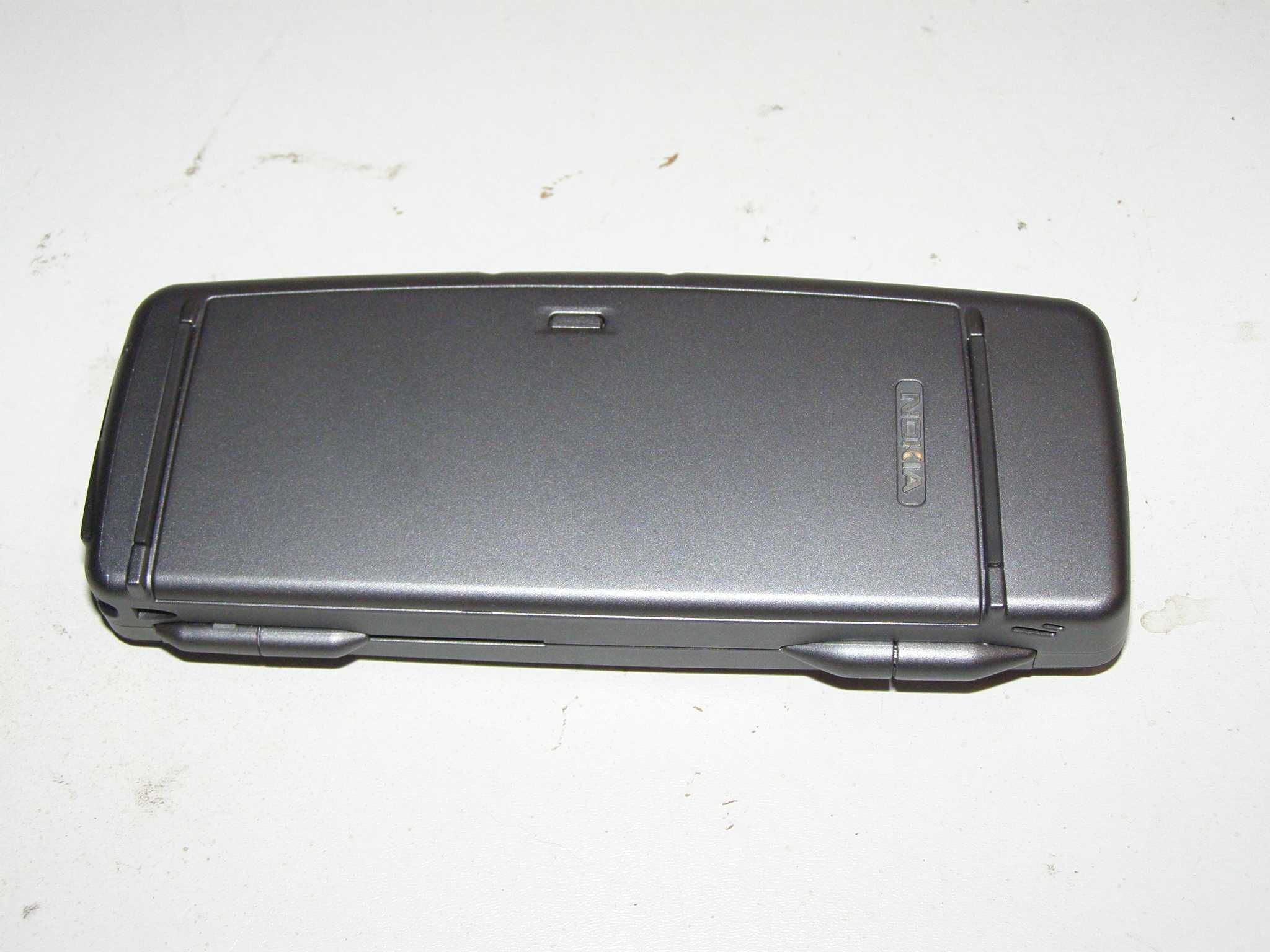 NOKIA 9300i Communicator, pełen komplet w kartonie, jak nowy.