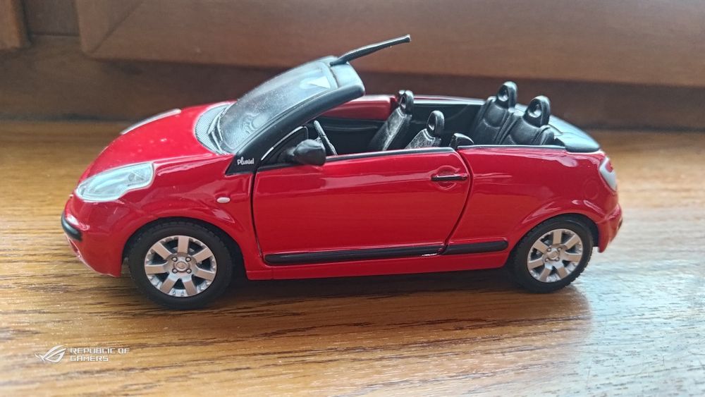 Model 1/24 - Citroen C3 Prulier Bburago