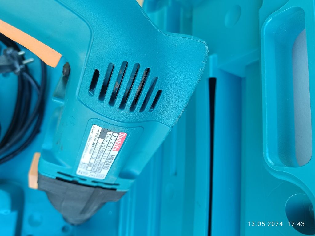 Makita HR2410 перфоратор дрель ударний Японія