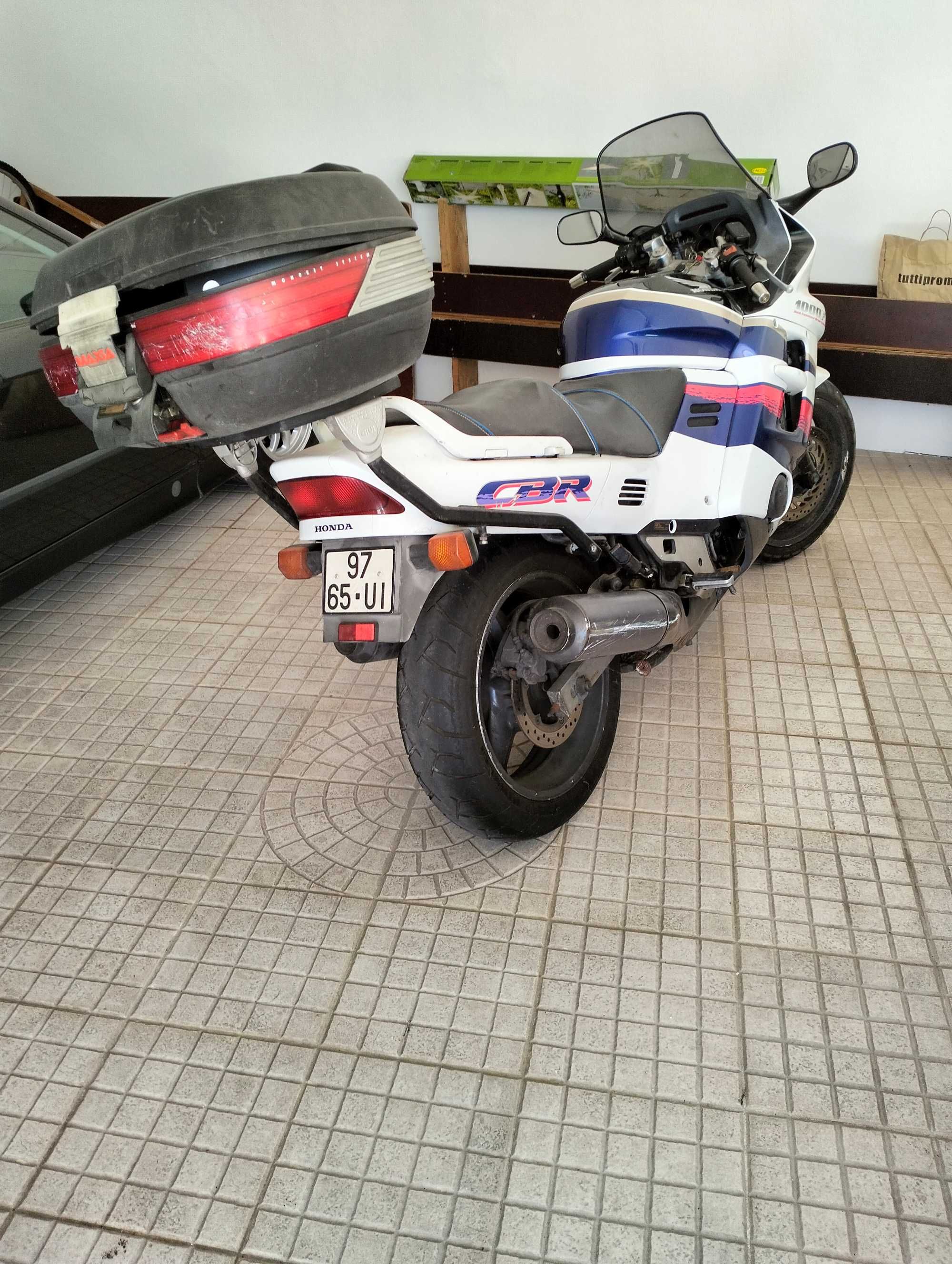 cbr 1000f dual cbs