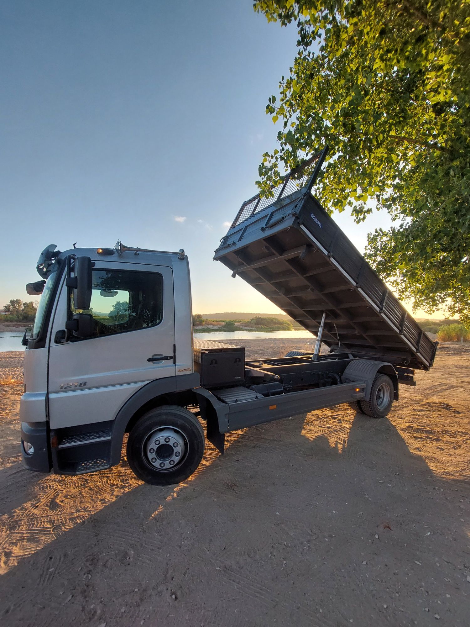 Mercedes Atego 1218. 24 500 €