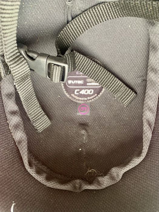 Capacete de equitaçao em veludo