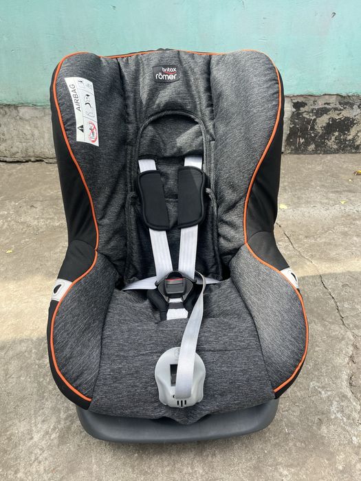 Дитяче автокрісло Britax Romer First Class Plus Група 0+/1 (0-18кг)
