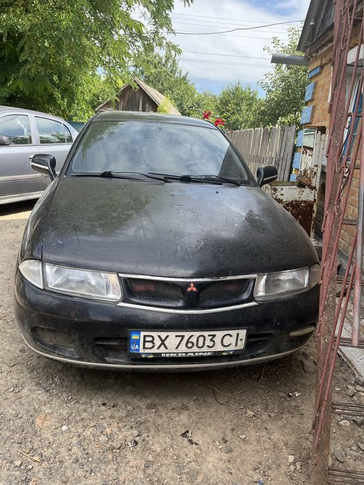 Mitsubishi Carisma