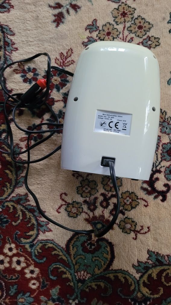 Осушувач повітря 500 мл mini Dehumidifier