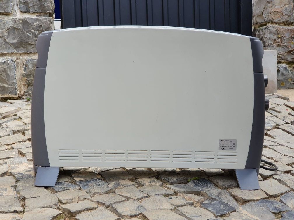 Aquecedor Convector Taurus Clima Turbo 2000