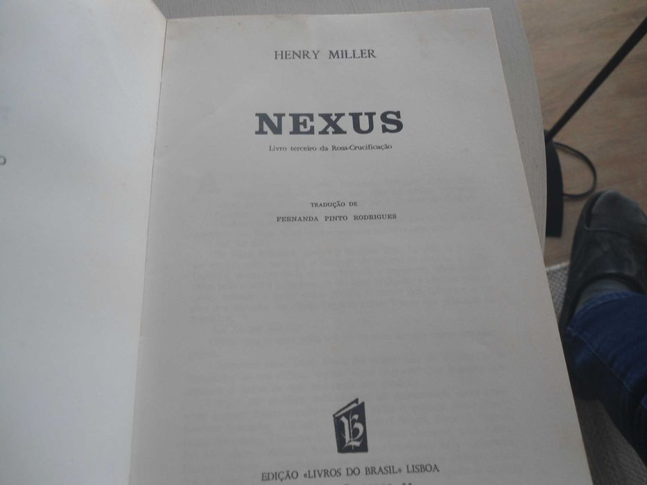 Nexus por Henry Miller