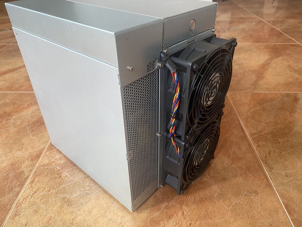Asic Antminer S21 200T