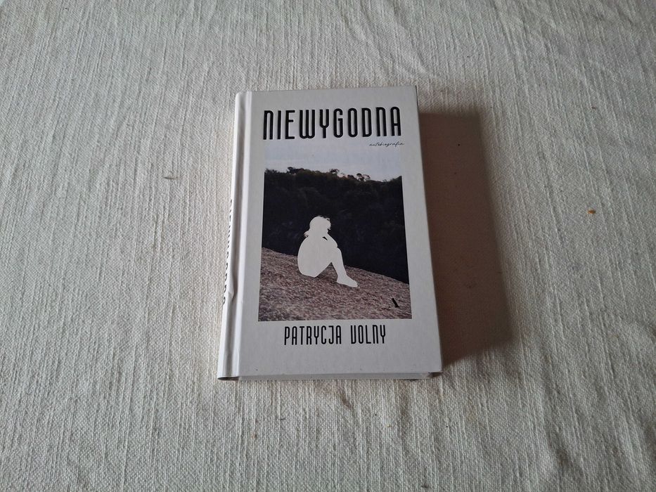 Książka Niewygodna patrycja volny