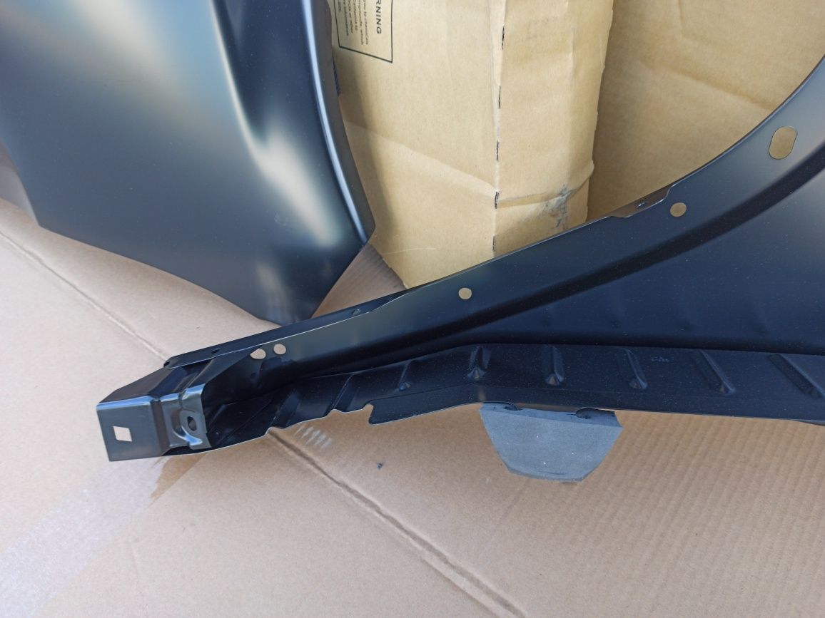 Крыло переднее левое Jeep Cherokee KL 19- 68292515AC\68292514AC