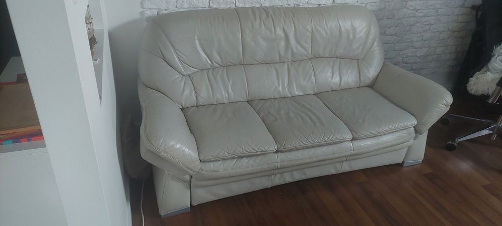 Skórzana kanapa / sofa beżowa