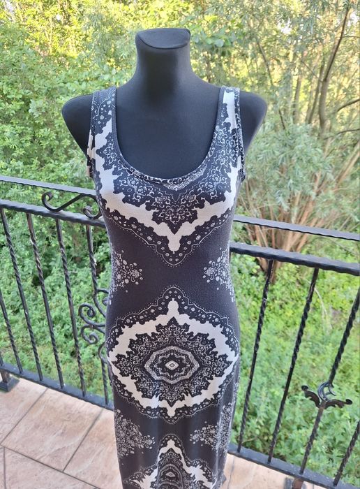 Długa sukienka maxi Boohoo rozmiar L 40