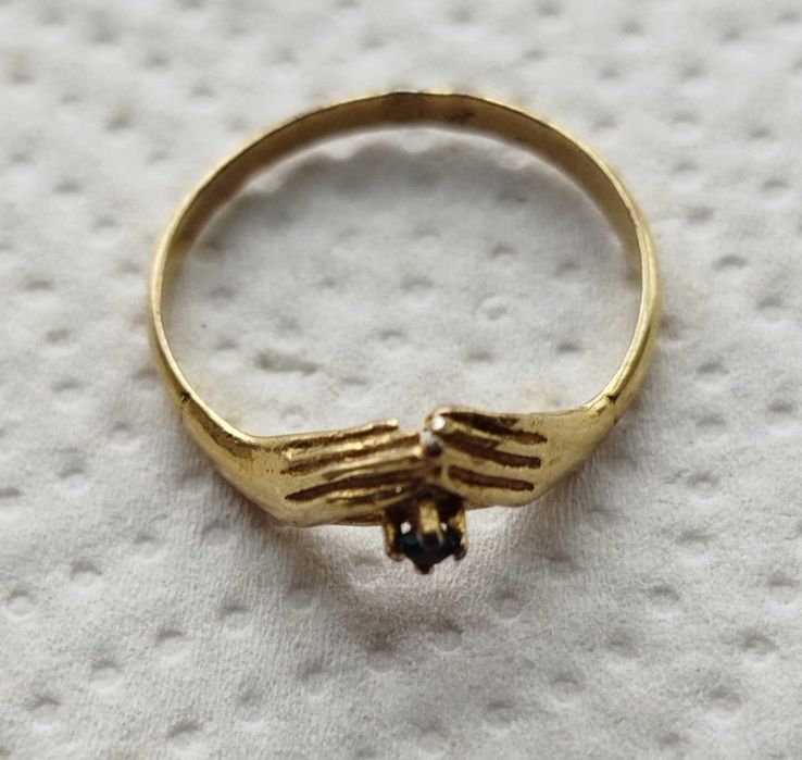 Anel em Prata dourada, muito bonito