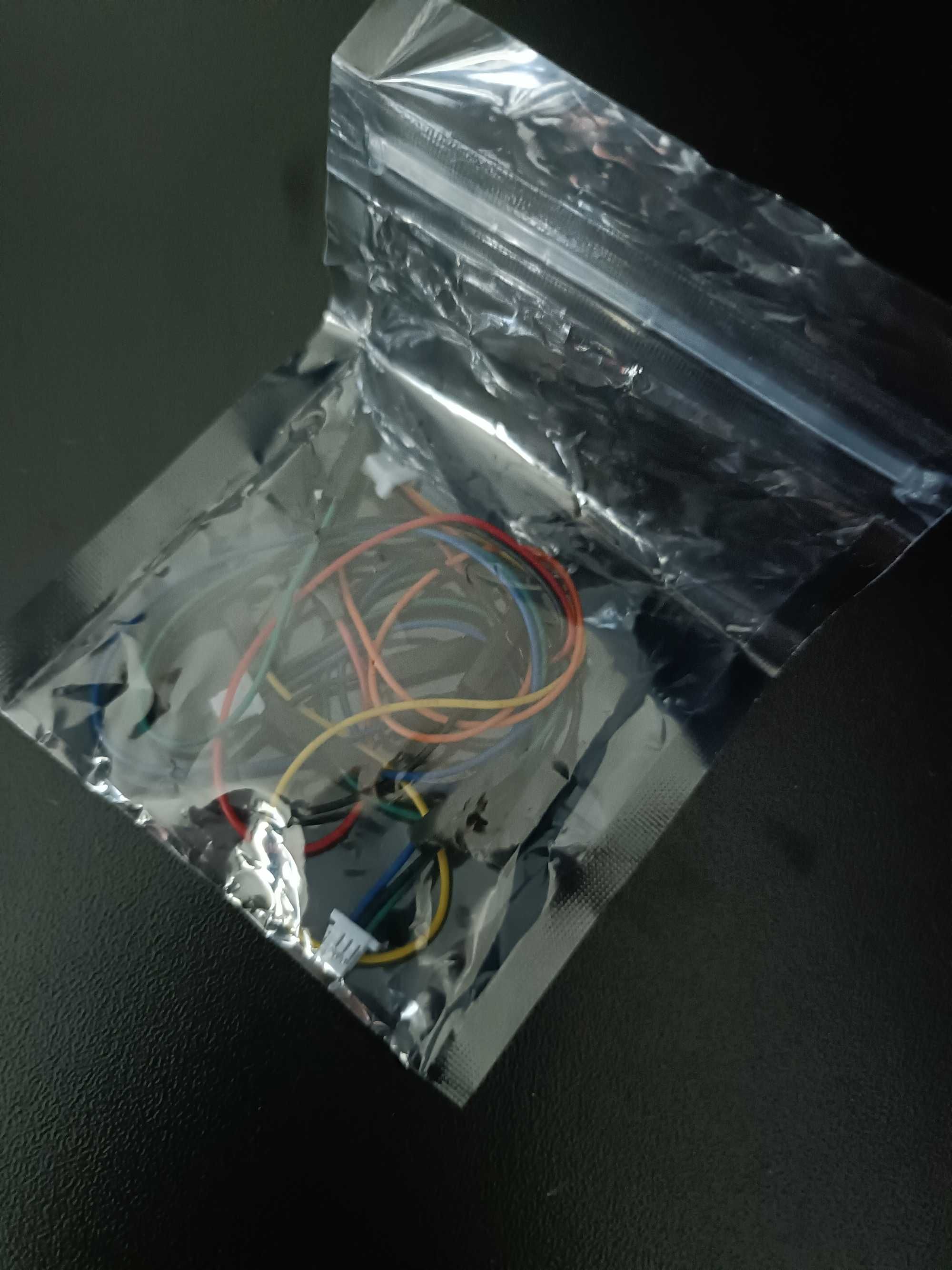 ESP32-S3-GEEK - płytka rozwojowa z  WiFi/BLE ESP32-S3 i wyświetlaczem