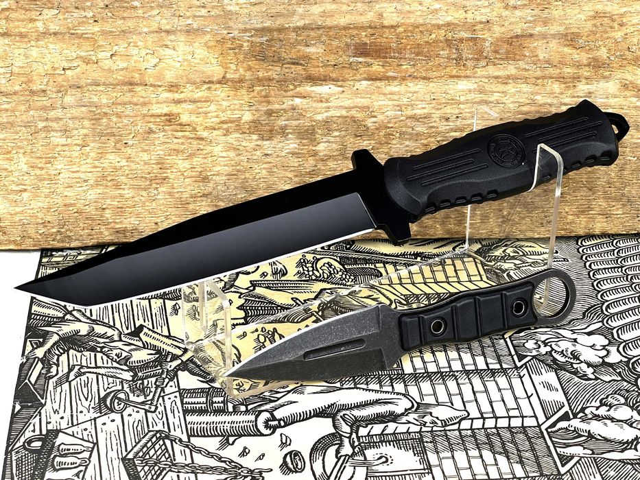 Комплект тактичних ножів. Нож танто и метательный