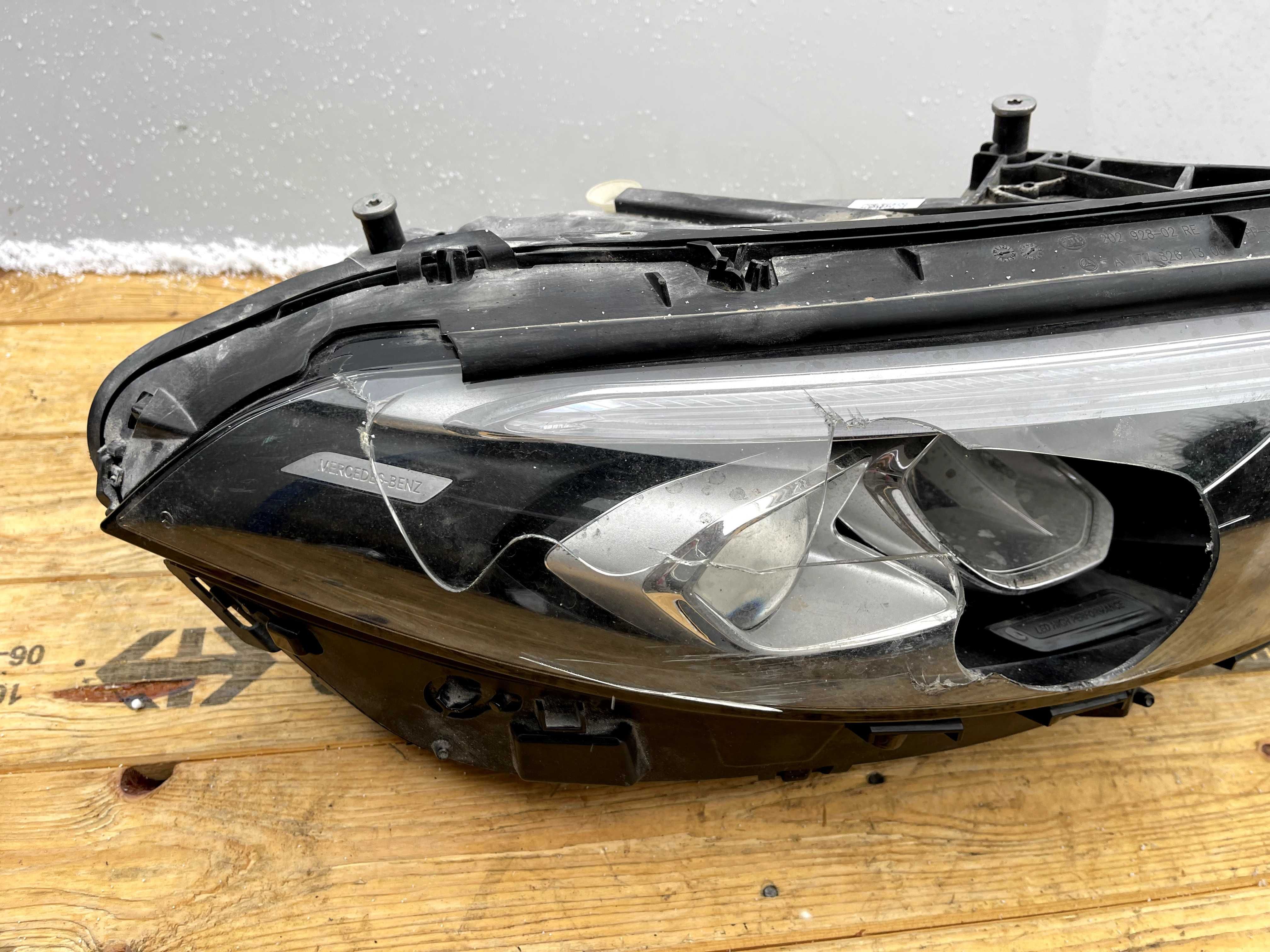 Lampa przód prawa Mercedes A 177  FULL LED PERFORMANCE