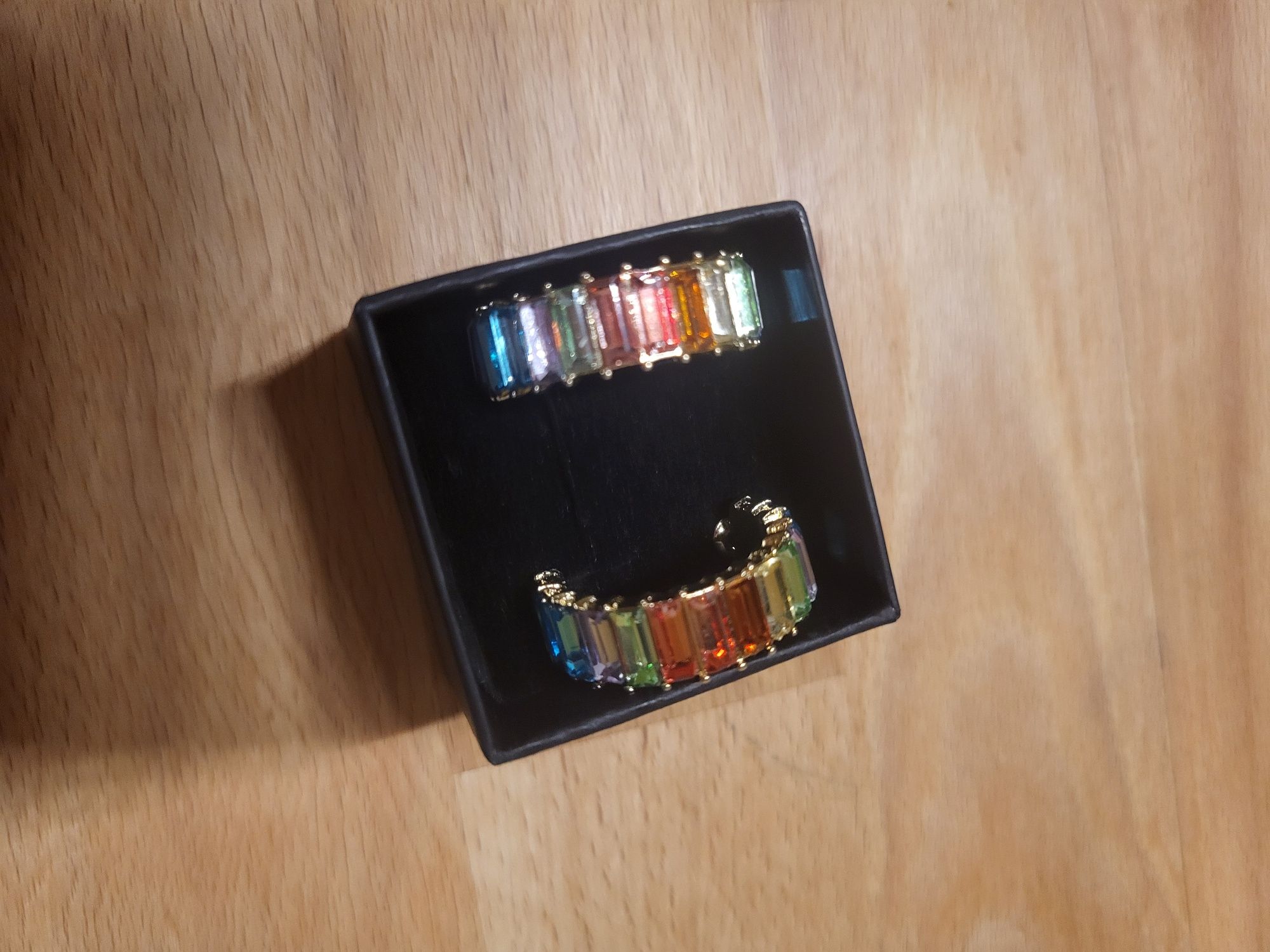 Kolczyki kolorowe kryształy kamienie cyrkonie luksusowe
