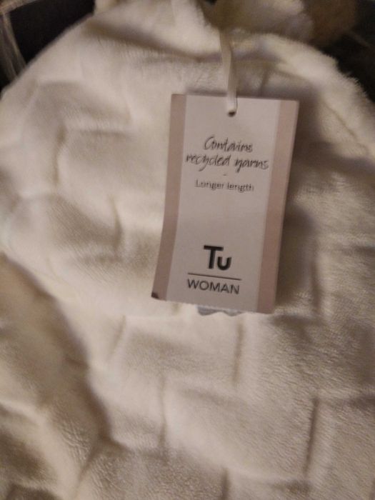 Жіночий халат Tu