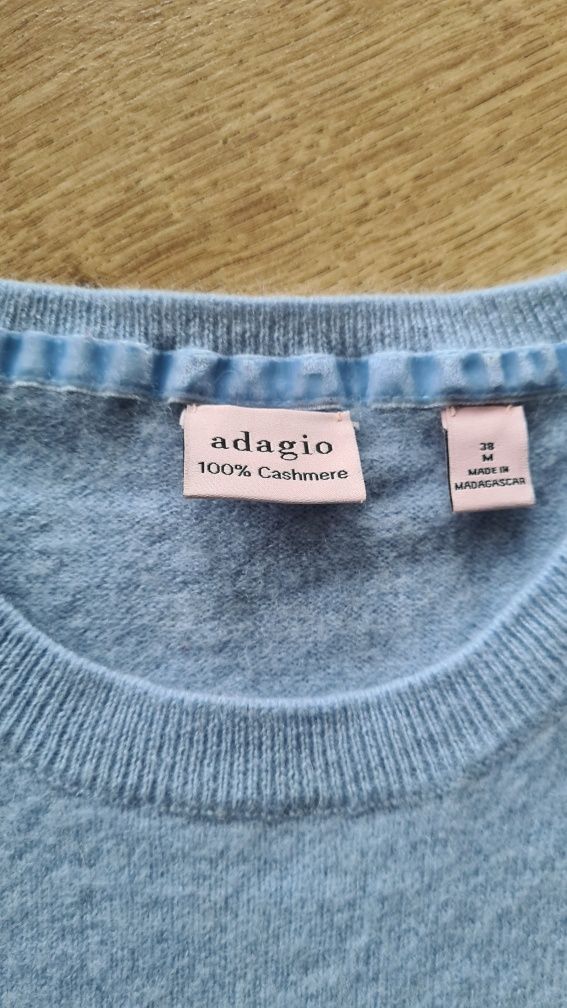 Sweter 100% Kaszmir. Rozmiar S 36 / M 38. Kolor Baby blue Błękitny