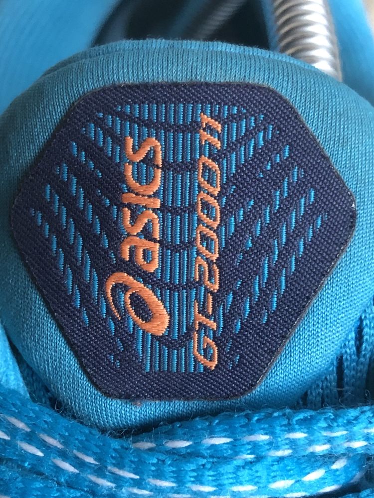 Оригінал кросівки Asics Gel GT2000 11 біг волейбол 42,5 42 41,5 27