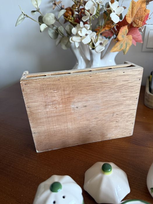 Zestaw do przypraw solniczka pieprzniczka cukierniczka dzbanek dzbanki